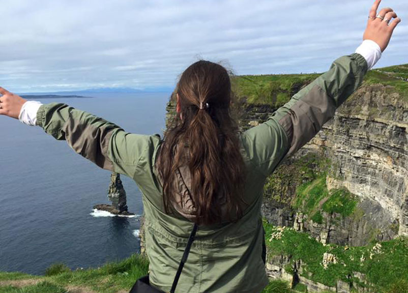 Meaghan Leary '17, Curry College student in Ireland