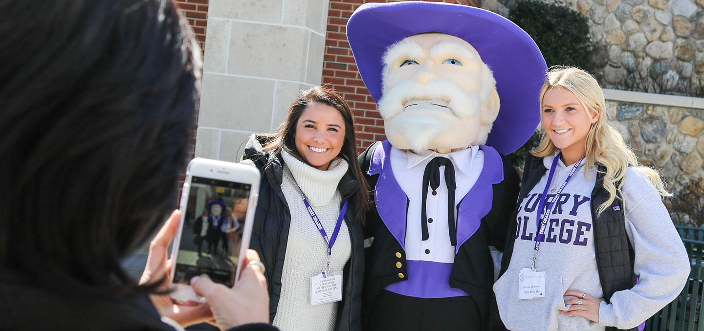 Curry College Accepted Student Day where students take a photo with the Colonel